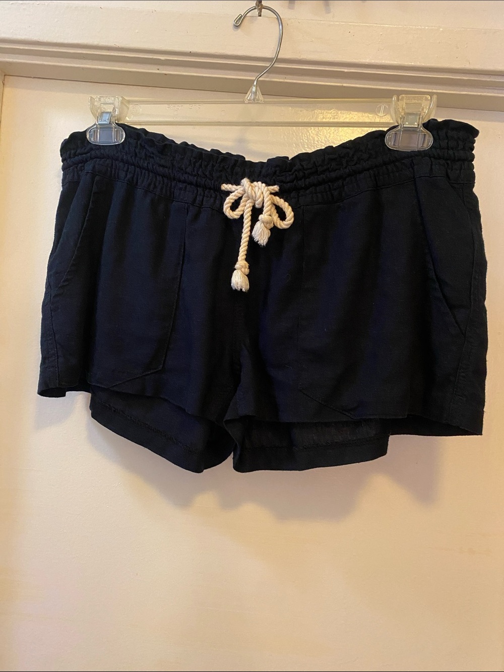 Roxy Black Elastic Drawstring Athletic Shorts